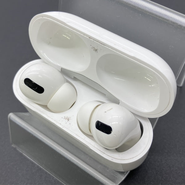Apple 【中古】Apple AirPods Pro MLWK3J/A (2021/Magsafe)(海外モデル