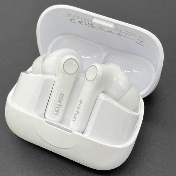 EarFun 【中古】Air Pro 4+ White【日本橋】 – e☆イヤホン