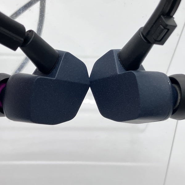 final 【中古】A4000 【FI-A4DPLDN】【秋葉原】 – e☆イヤホン