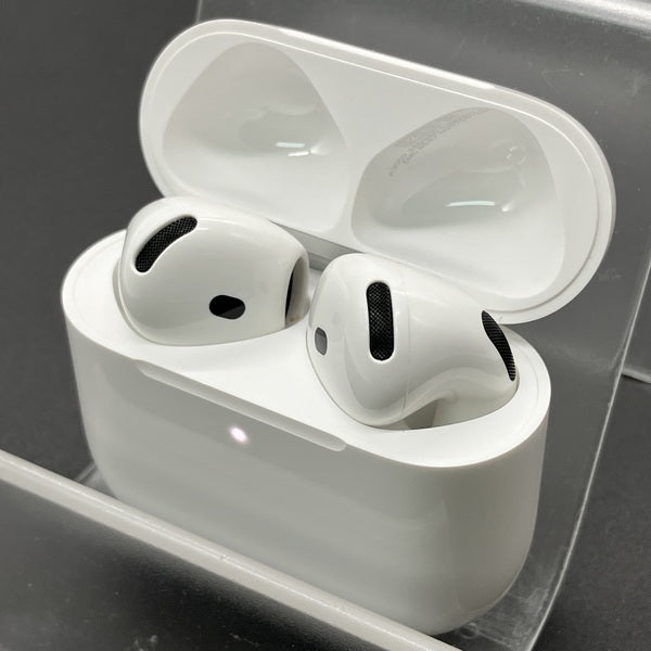Apple 【中古】AirPods 4 MXP93J/A（アクティブノイズキャンセリング