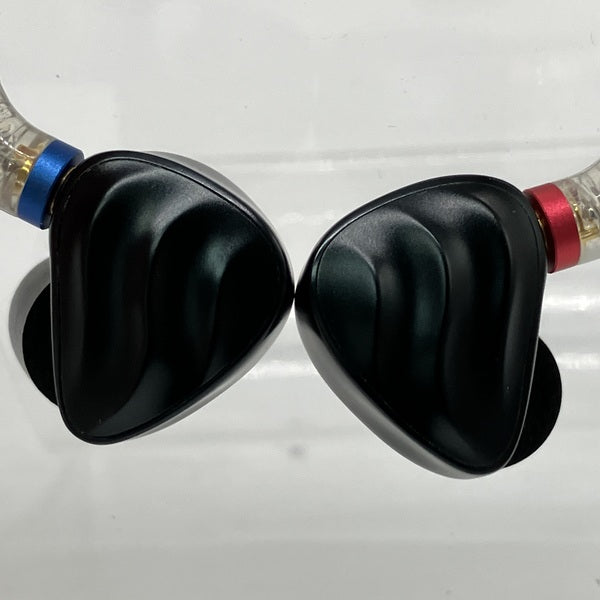 FIIO 【中古】FH3 Black 【FIO-IEM-FH3-B】【秋葉原】 – e☆イヤホン