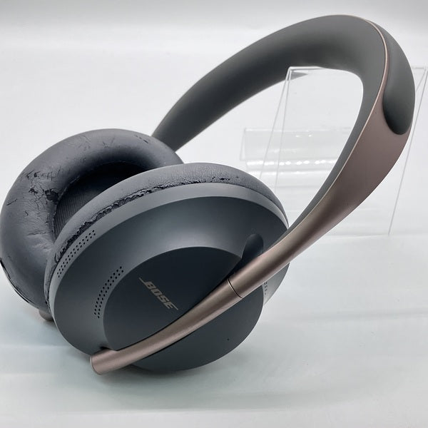 Bose 【中古】Noise Cancelling Headphones 700 + Charging Case