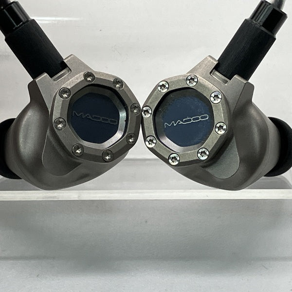 MADOO 【中古】Typ821 【MDO-T821-TI】【秋葉原】 – e☆イヤホン