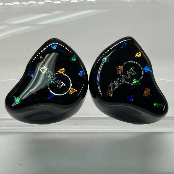 ZiiGaat 【中古】Doscinco（ケーブル欠品）【秋葉原】 – e☆イヤホン
