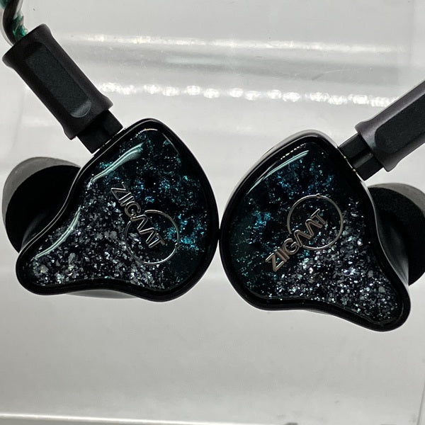 ZiiGaat 【中古】ZiiGaat x Hangout.Audio:Odyssey 2【秋葉原】 – e