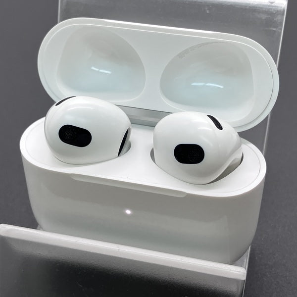 【中古】AirPods 第3世代 MME73J/A Apple 【中古】Airpods MME73J/A 3rd Generation【秋葉原】 – e☆イヤホン