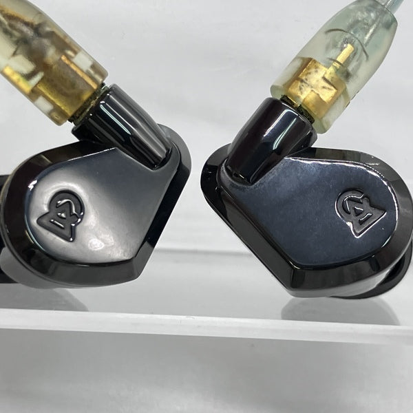 Campfire Audio 【中古】LYRA 【CAM-4587】【秋葉原】 – e☆イヤホン