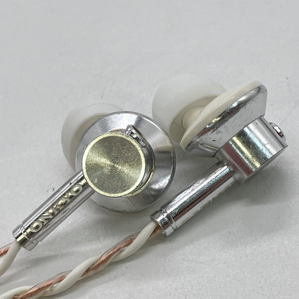 ONKYO 【中古】E700MW ホワイト【秋葉原】 – e☆イヤホン
