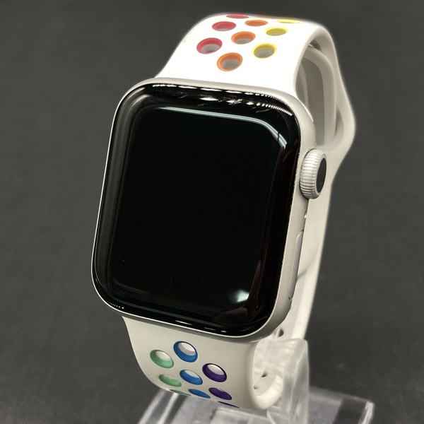 Apple アップル 【中古】Apple Watch Series6 Nike （40mm GPS）アルミニウム 各色【仙台】 e☆イヤホン