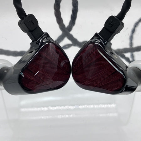 TRUTHEAR 【中古】ZERO RED【秋葉原】 – e☆イヤホン