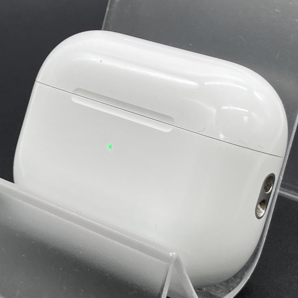 Apple 【中古】MagSafe充電ケース(USB-C)付きAirPods Pro(第2世代