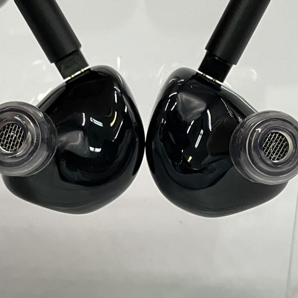 Unique Melody 【中古】MEXT 【UNM-9944】【秋葉原】 – e☆イヤホン