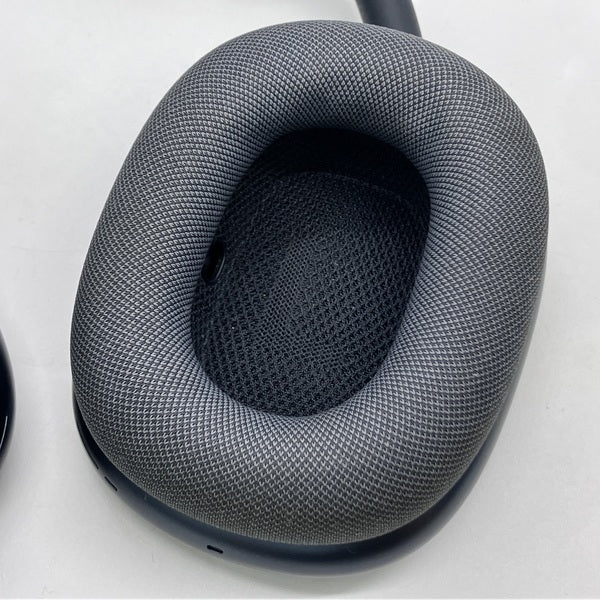 Apple 【中古】AirPods Max(USB-C) MWW43ZA/A ミッドナイト【日本橋