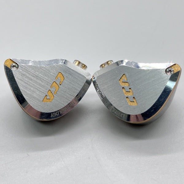 【中古】CCA C12 （ケーブル欠品）【日本橋】