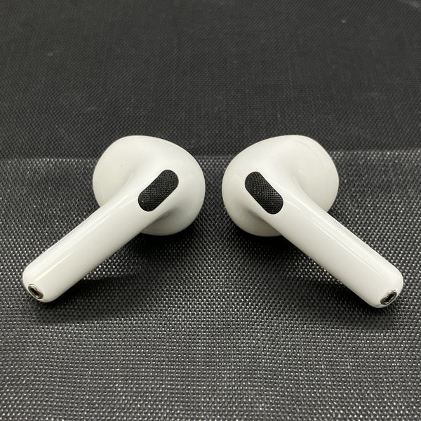 Apple 【中古】AirPods 4 MXP93J/A（アクティブノイズキャンセリング