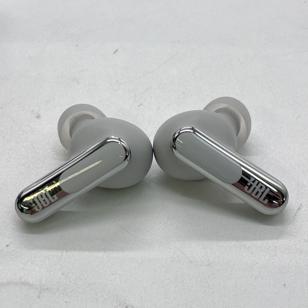 JBL 【中古】LIVE BEAM 3 シルバー【JBLLIVEBEAM3SIL】【秋葉原】 – e