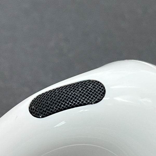 Apple 【中古】AirPods 4 MXP93J/A（アクティブノイズキャンセリング