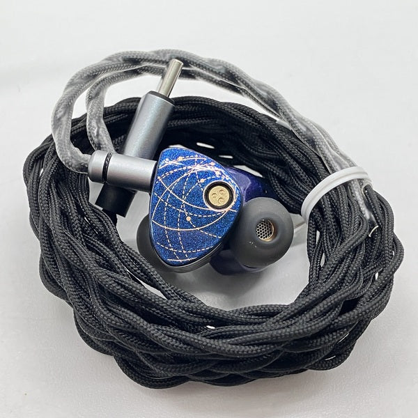 (美品)MOONDROP Starlight 4.4mケーブルなし　最終値下げ 水月雨 (MOONDROP) 【中古】星光 - Star Light（Type-C / 4.4mm