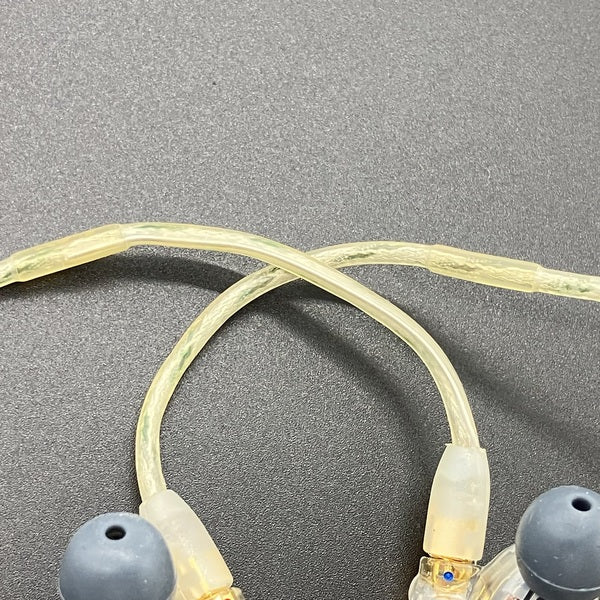 SHURE 【中古】SE425 クリア Pro Line【SE425-CL-A】【秋葉原】 – e