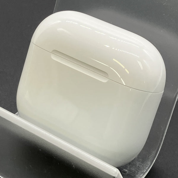 Apple 【中古】AirPods 4 MXP63J/A【秋葉原】 – e☆イヤホン