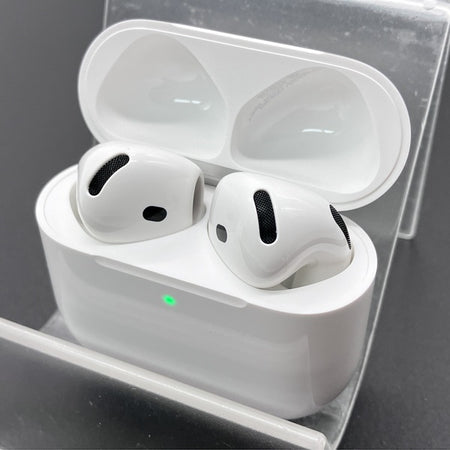 Apple 【中古】AirPods 4 MXP93J/A（アクティブノイズキャンセリング