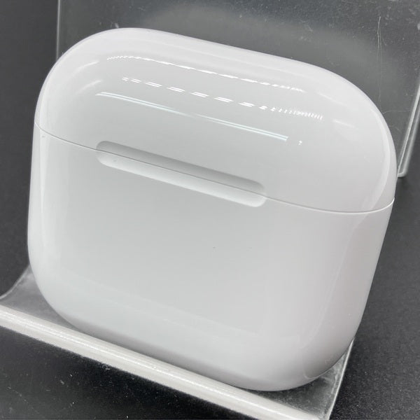 Apple 【中古】AirPods 4 MXP93J/A（アクティブノイズキャンセリング