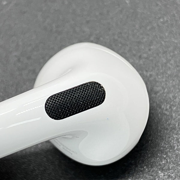 Apple 【中古】AirPods 4 MXP93J/A（アクティブノイズキャンセリング