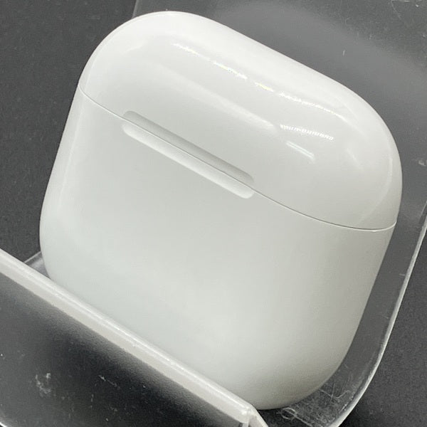 Apple 【中古】AirPods 4 MXP93J/A（アクティブノイズキャンセリング