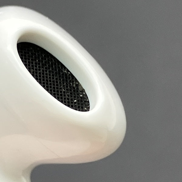 Apple 【中古】AirPods 4 MXP93J/A（アクティブノイズキャンセリング