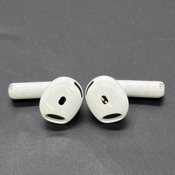 Apple AirPods4 ノイズキャンセリング搭載イヤホン　中古品 Apple 【中古】AirPods 4 MXP93J/A（アクティブノイズキャンセリング