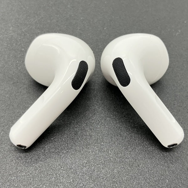 Apple 【中古】AirPods 4 MXP93J/A（アクティブノイズキャンセリング