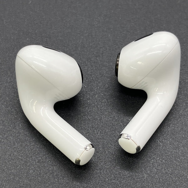 Apple 【中古】MagSafe充電ケース(USB-C)付きAirPods Pro(第2世代