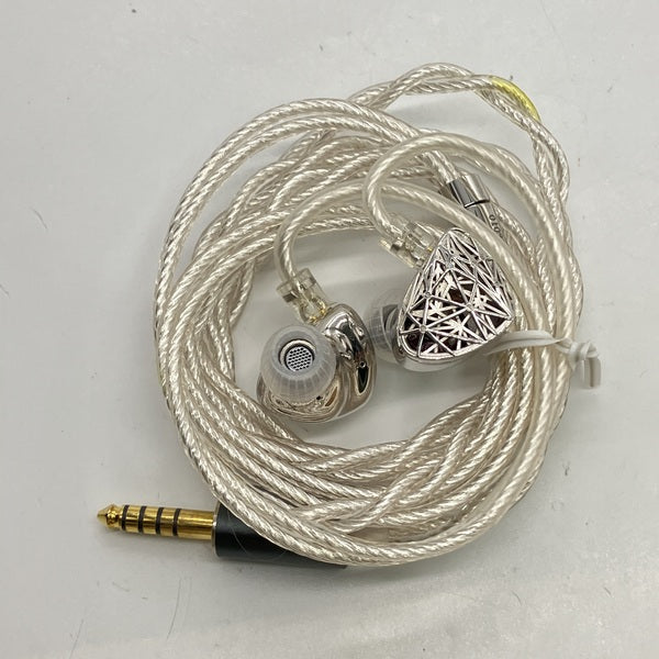 水月雨 (MOONDROP) 【中古】雪月花【秋葉原】 – e☆イヤホン