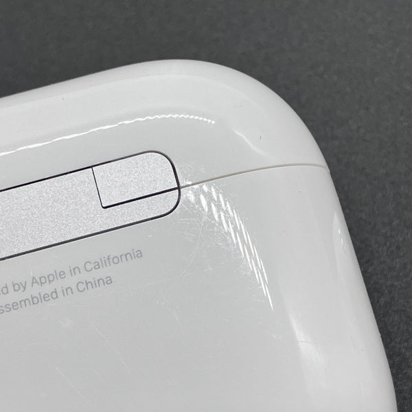 Apple 【中古】AirPods 4 MXP93J/A（アクティブノイズキャンセリング