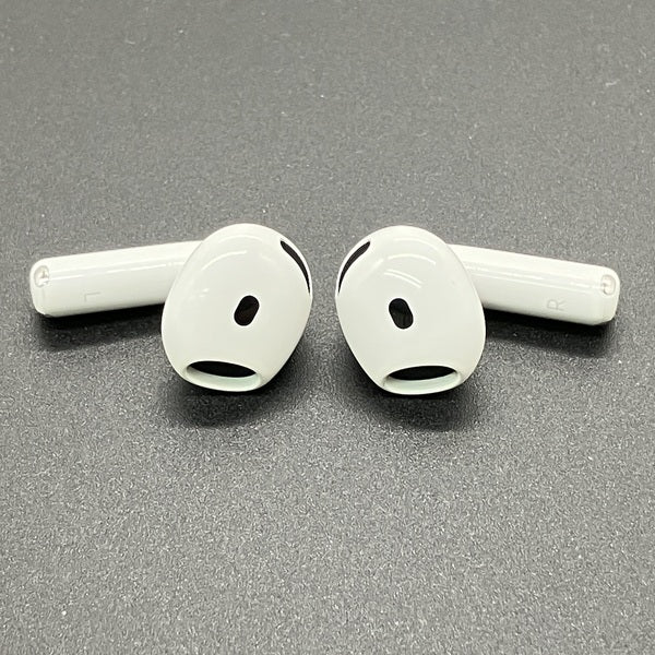 Apple 【中古】AirPods 4 MXP93J/A（アクティブノイズキャンセリング