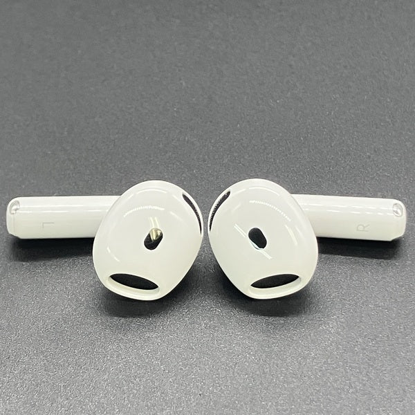 Apple 【中古】AirPods 4 MXP93J/A（アクティブノイズキャンセリング