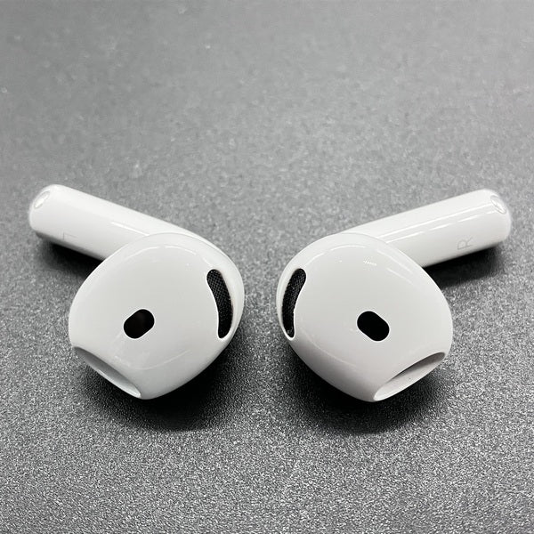 Apple 【中古】AirPods 4 MXP93J/A（アクティブノイズキャンセリング