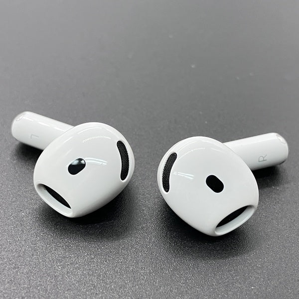 Apple 【中古】AirPods 4 MXP93J/A（アクティブノイズキャンセリング
