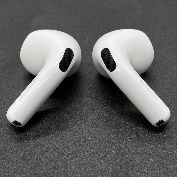 Apple 【中古】AirPods 4 MXP93J/A（アクティブノイズキャンセリング