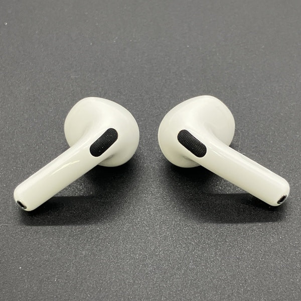 Apple 【中古】AirPods 4 MXP93J/A（アクティブノイズキャンセリング
