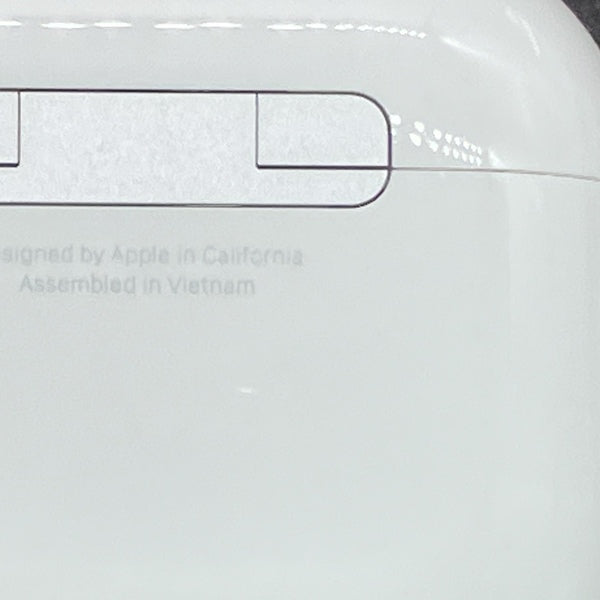 Apple 【中古】AirPods 4 MXP93J/A（アクティブノイズキャンセリング