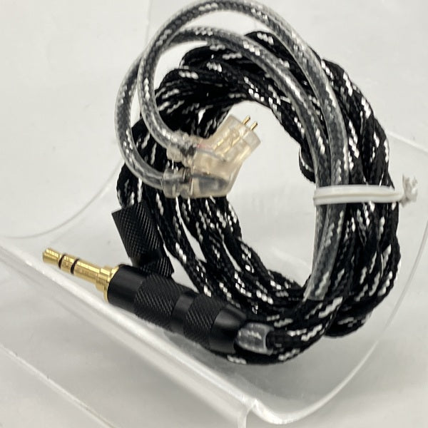 【中古】Yongse piano adc 2pin to 3.5mm【日本橋】
