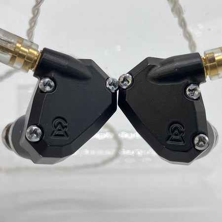 【中古】Campfire Audio IO(ケーブル欠品) Campfire Audio 【中古】ORION CK 【CAM-4945】【秋葉原】 – e☆イヤホン