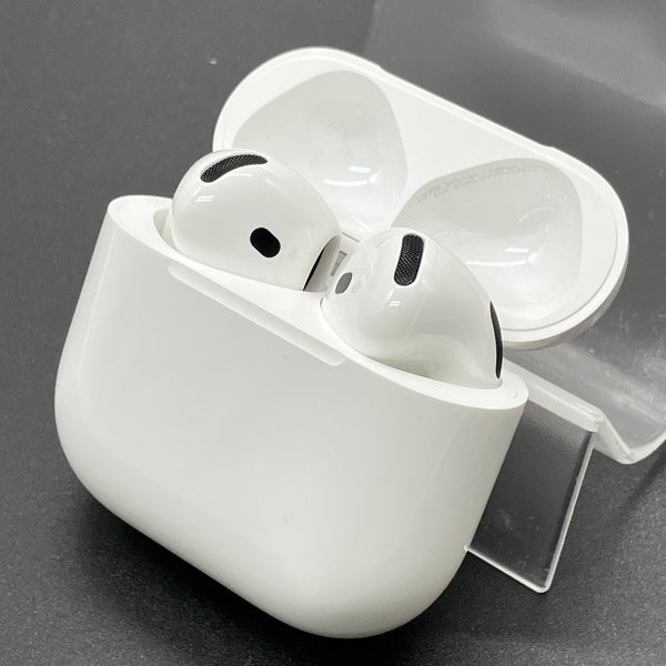 【中古】AirPods 4 MXP63J/A【日本橋】