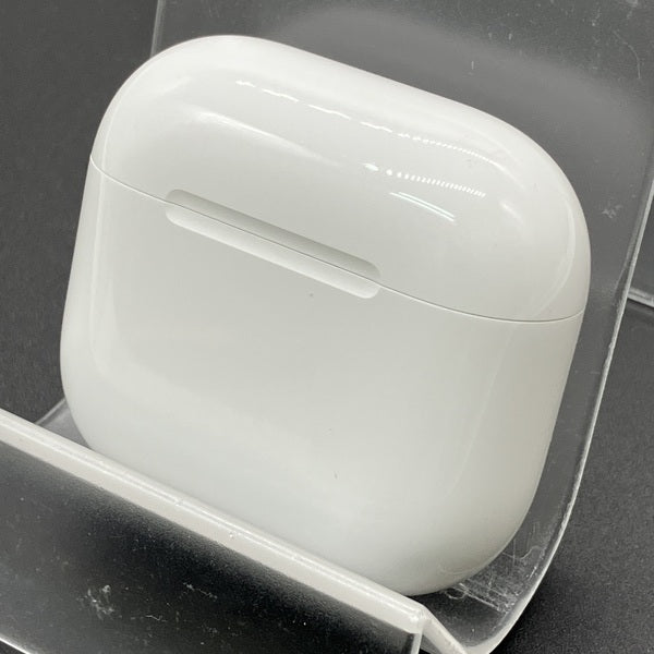 Apple 【中古】AirPods 4 MXP63J/A【日本橋】 – e☆イヤホン