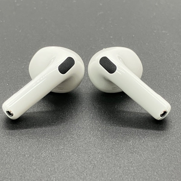 Apple 【中古】AirPods 4 MXP93J/A（アクティブノイズキャンセリング