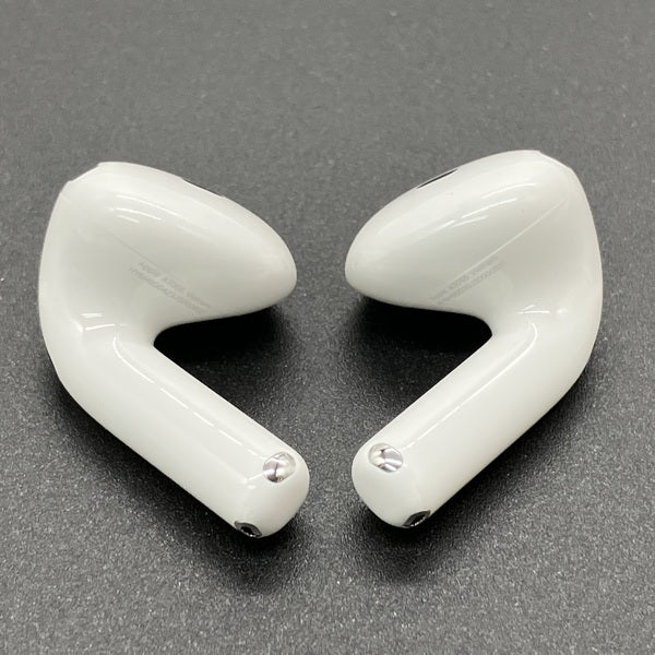 Apple 【中古】AirPods 4 MXP93J/A（アクティブノイズキャンセリング
