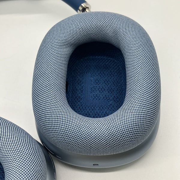 Apple 【中古】AirPods Max MGYL3J/A ワイヤレスヘッドホン スカイ