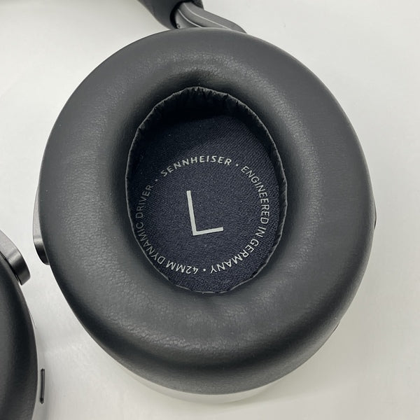 SENNHEISER 【中古】MOMENTUM 5 Wireless Black 【800078】【秋葉原