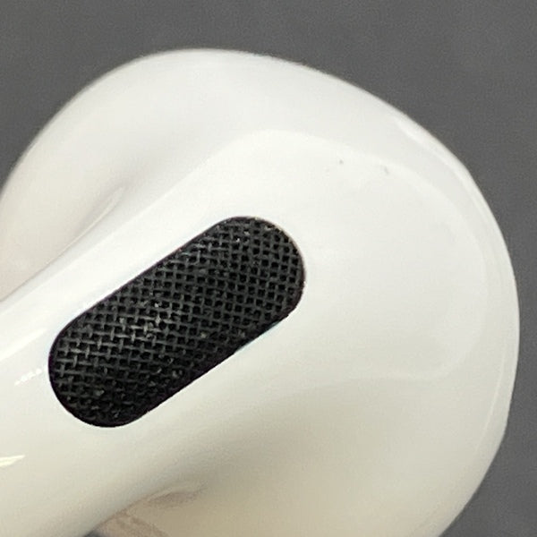 Apple 【中古】AirPods 4 MXP93J/A（アクティブノイズキャンセリング